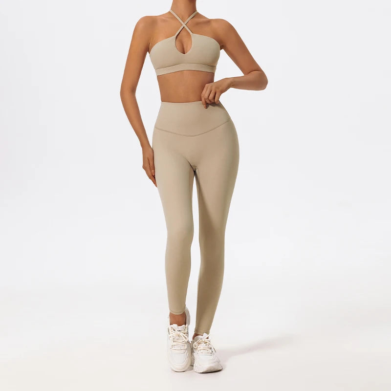 2-Piece Crossover Gym Outfit